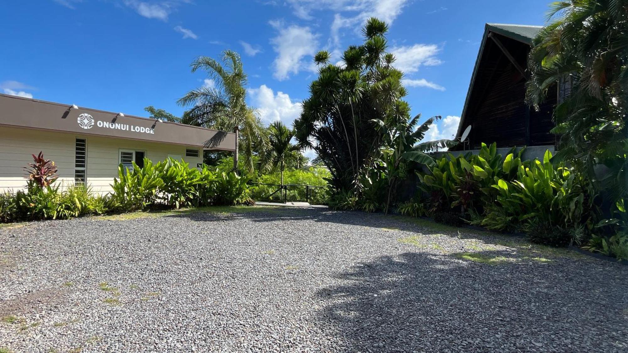 Ononui Lodge Airport, Ocean-View, Private Bathroom And Balcony, Free Wifi And Parking, On-Site Car Rental Faaa Luaran gambar