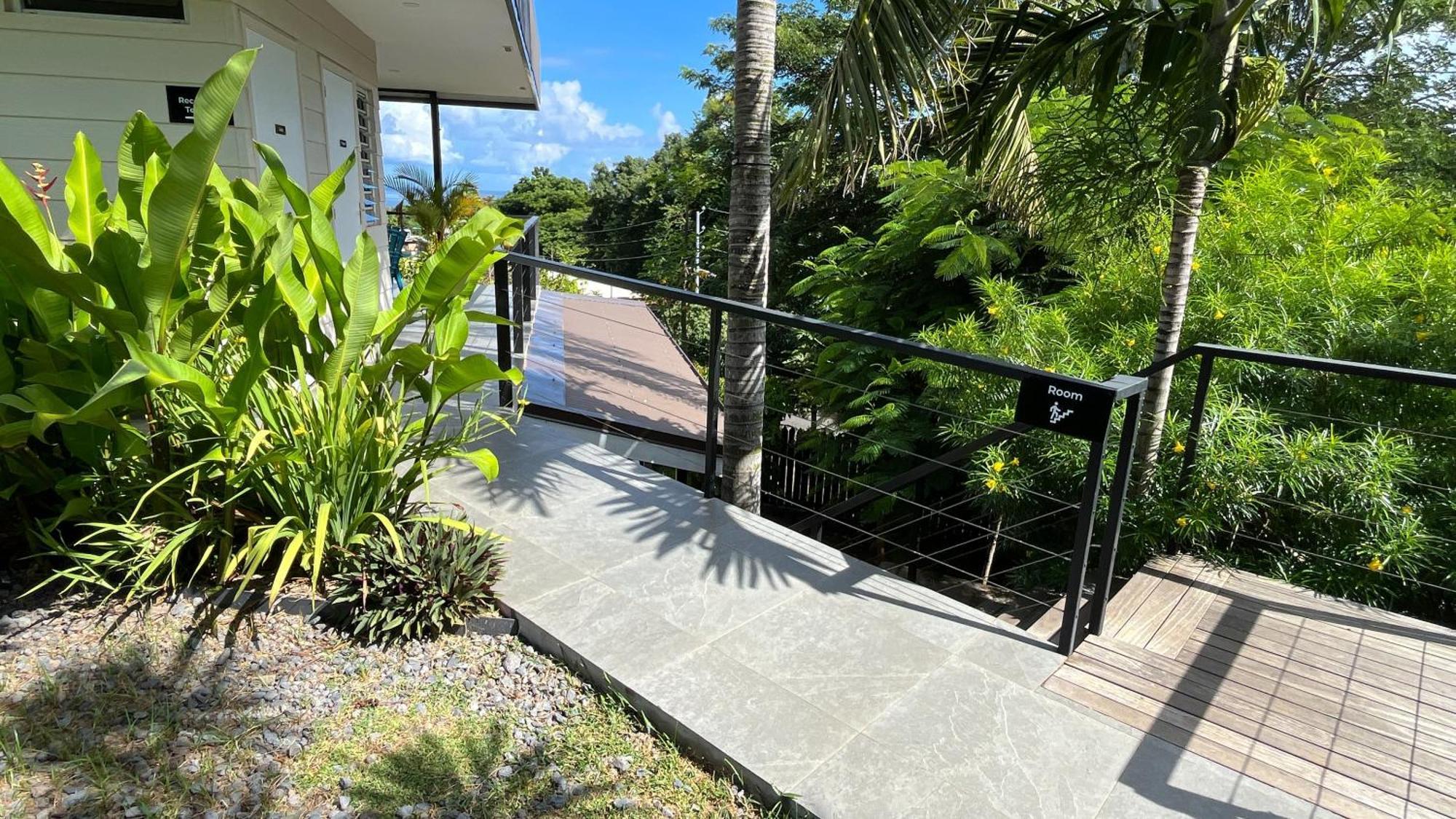 Ononui Lodge Airport, Ocean-View, Private Bathroom And Balcony, Free Wifi And Parking, On-Site Car Rental Faaa Luaran gambar