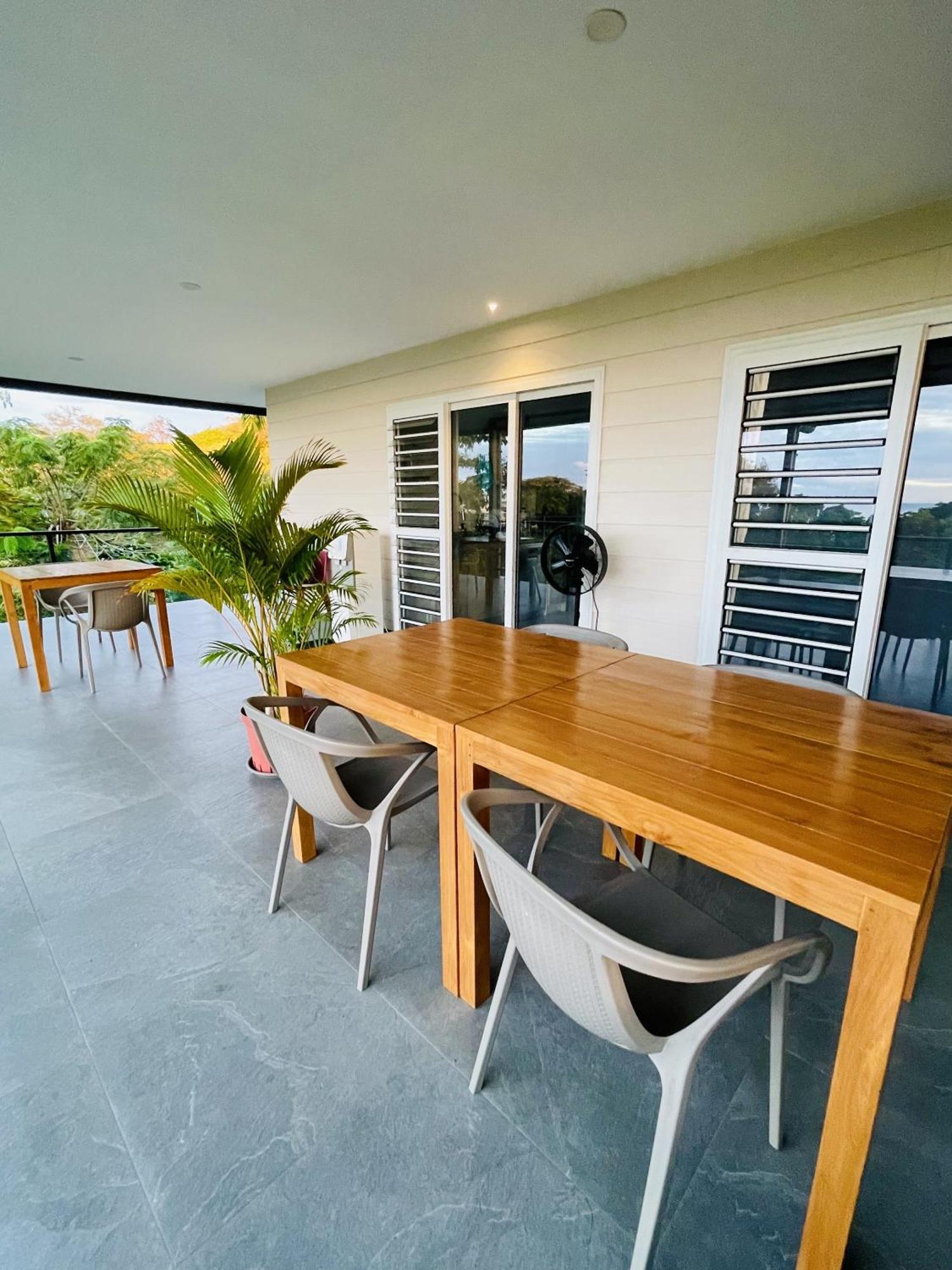 Ononui Lodge Airport, Ocean-View, Private Bathroom And Balcony, Free Wifi And Parking, On-Site Car Rental Faaa Luaran gambar