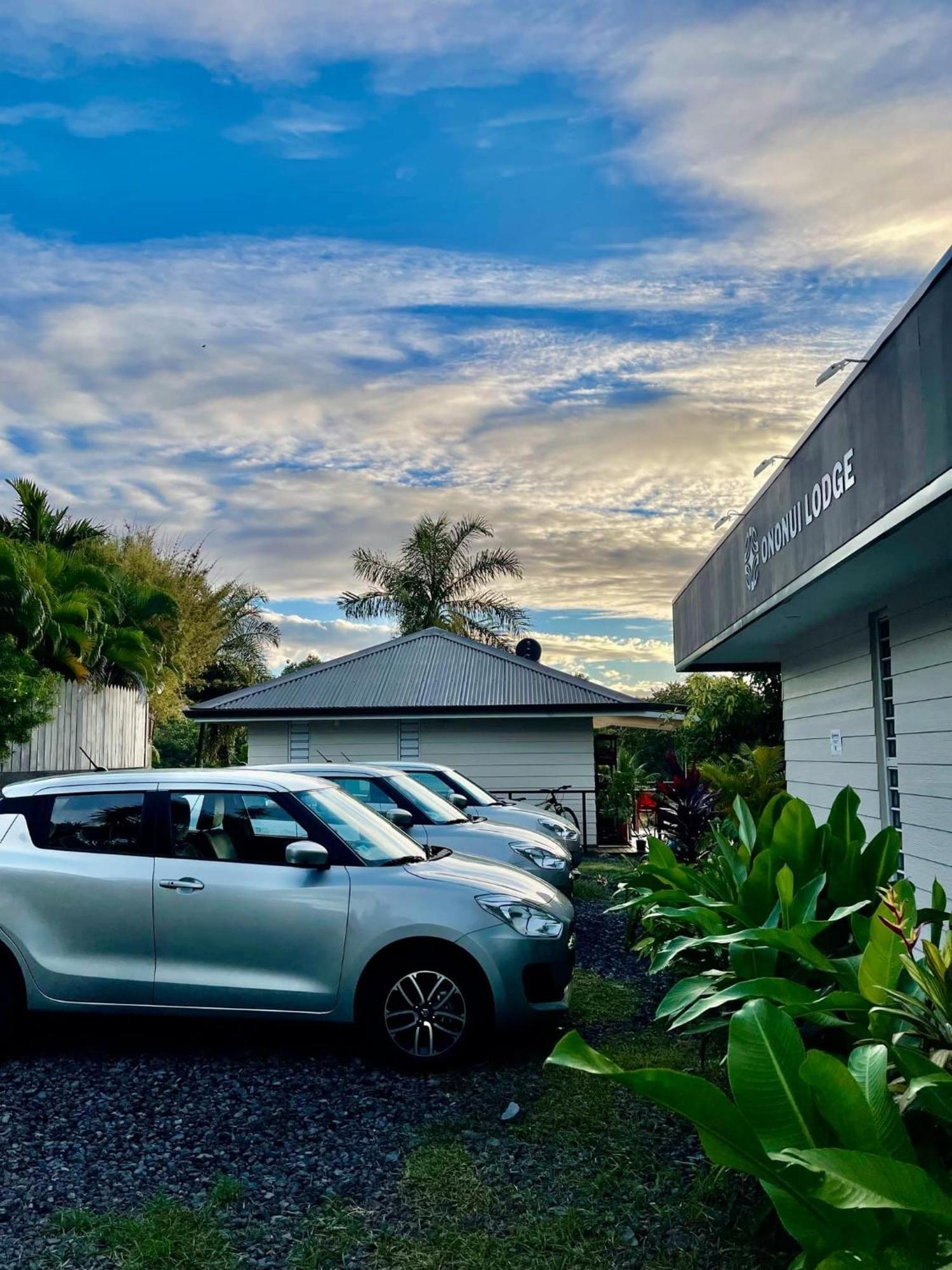 Ononui Lodge Airport, Ocean-View, Private Bathroom And Balcony, Free Wifi And Parking, On-Site Car Rental Faaa Luaran gambar