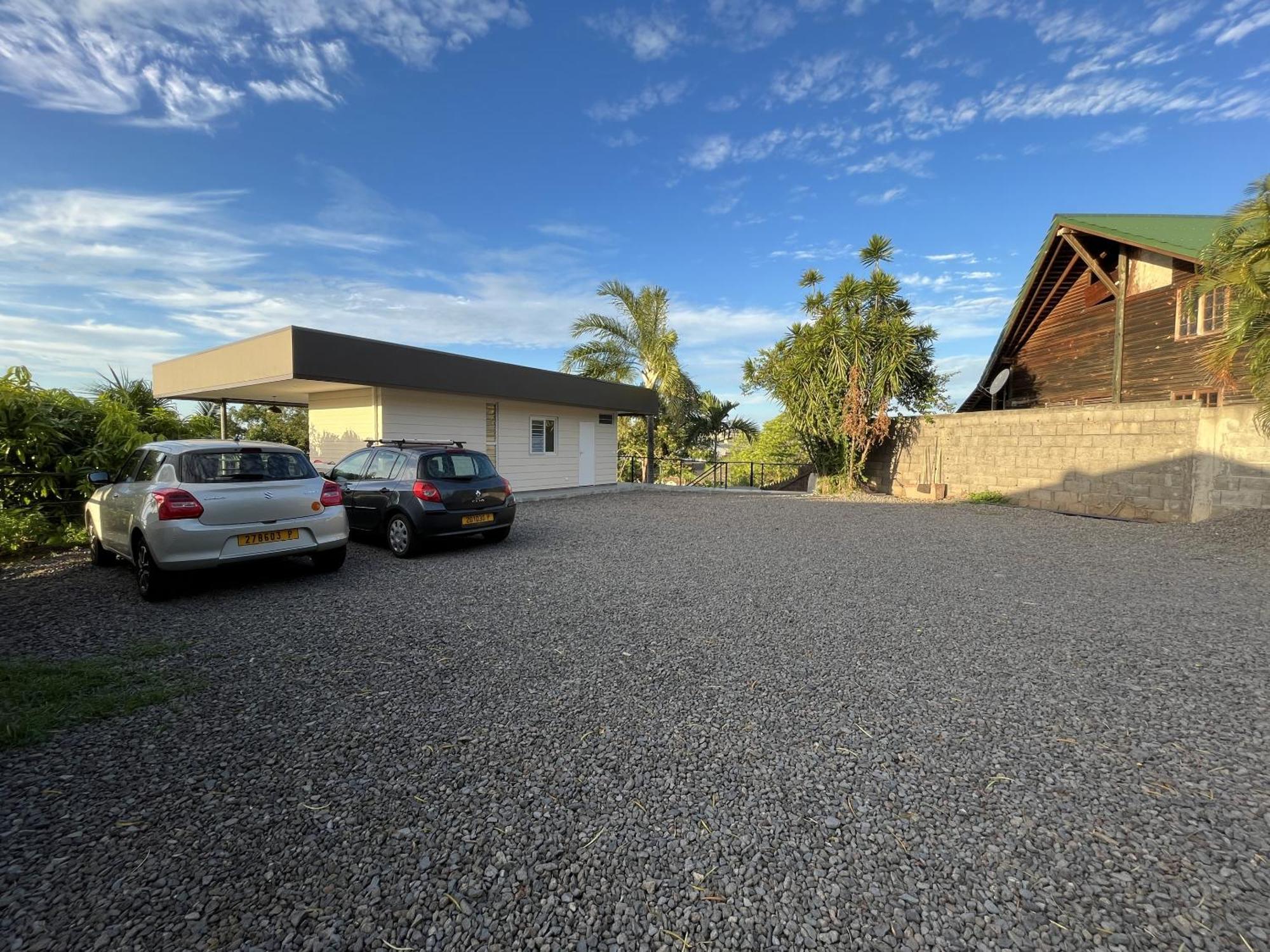 Ononui Lodge Airport, Ocean-View, Private Bathroom And Balcony, Free Wifi And Parking, On-Site Car Rental Faaa Luaran gambar